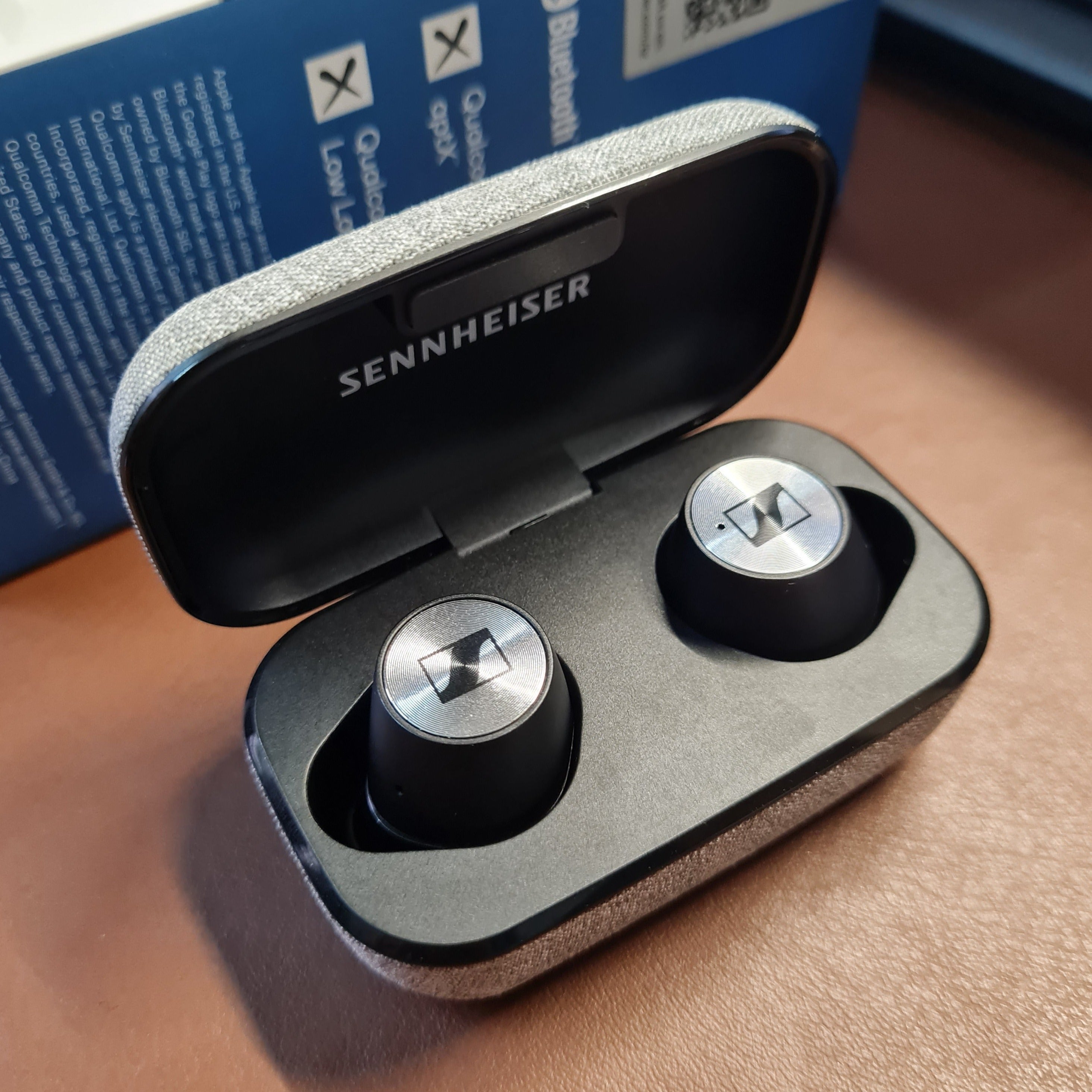 Sennheiser - MOMENTUM True Wireless (Pre-Owned)