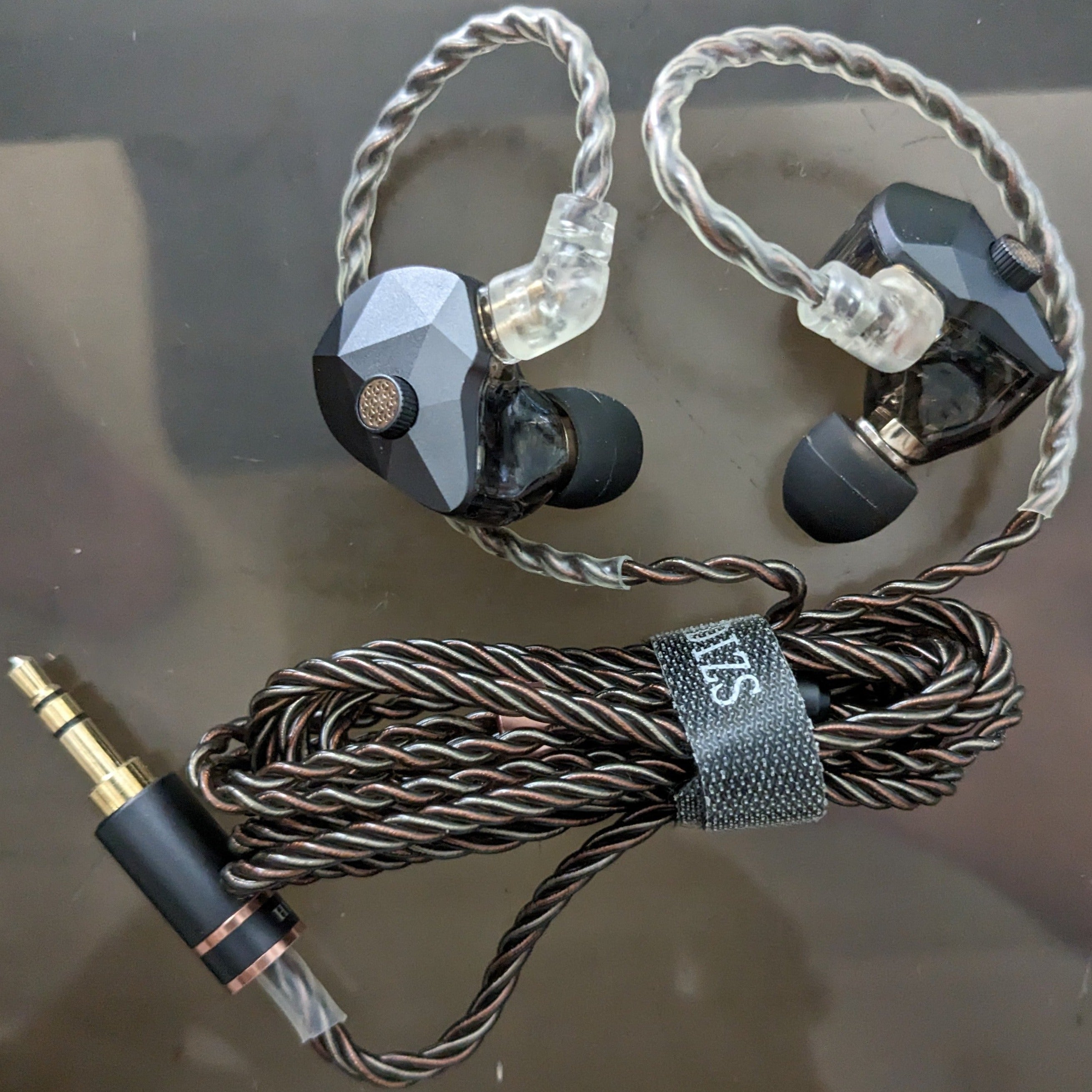 Hidizs - MM2  (Pre-Owned)