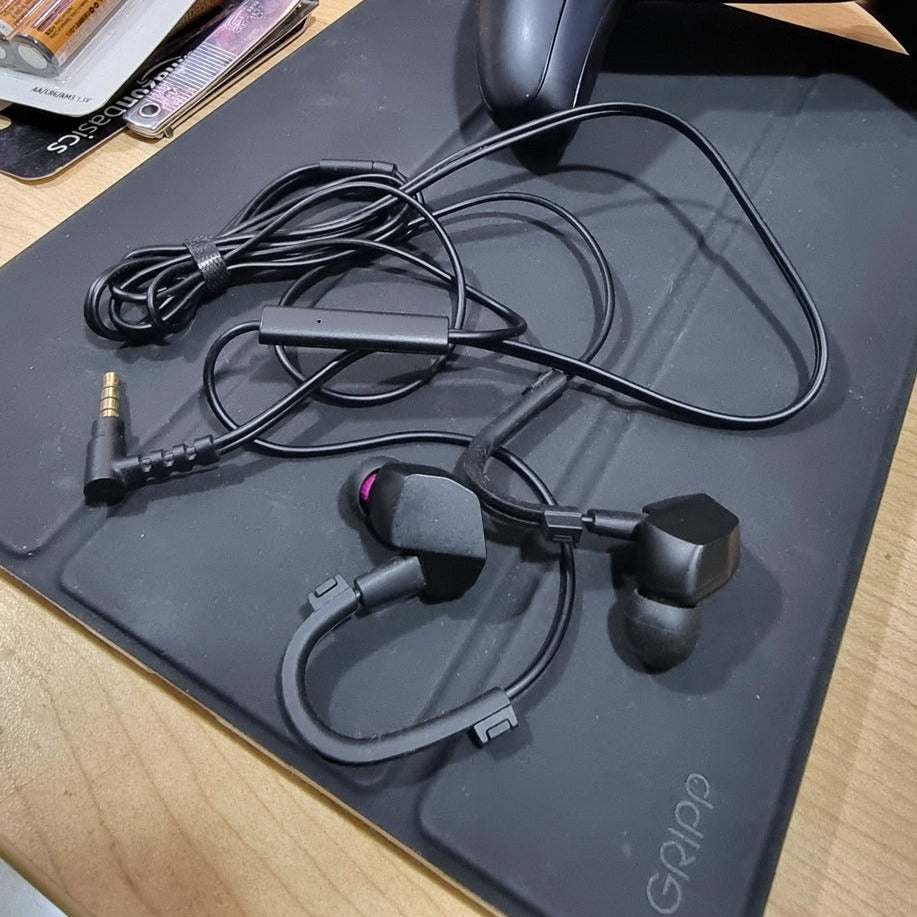 Final - VR3000 (Pre-Owned)